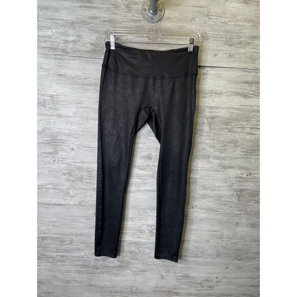 Chelsea DeBoer Lily & Lottie Leggings Womens Medium Black Shiny High Rise Pants - Picture 1 of 8